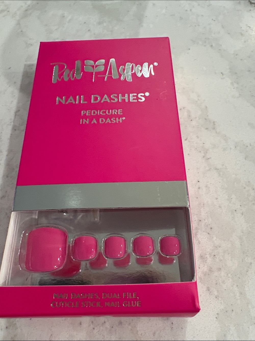 Red Aspen Nail Dashes – Pedicure in a Dash (New in Box)